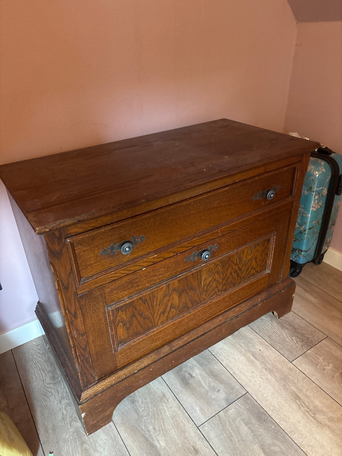 Antieke eikenhouten commode/kastje met lade en klep, Ophalen