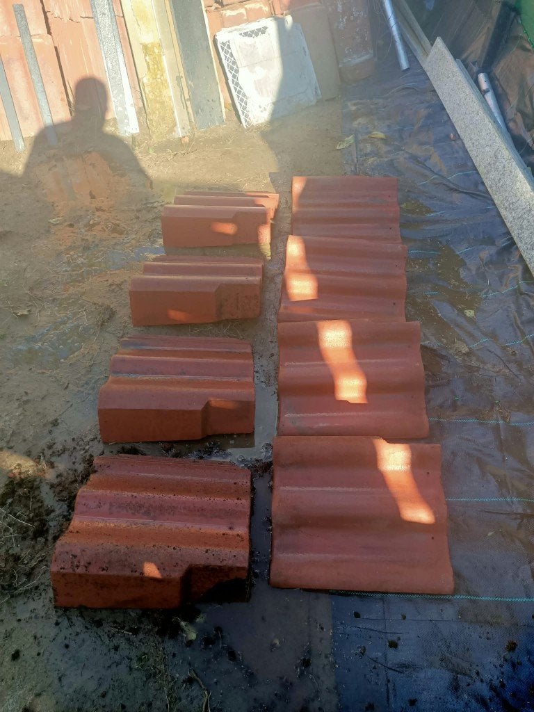 rode beton sneldek gevelpannen uni modulair RBB kantpan € 9, Ophalen, Gebruikt, Steen of Klei, Minder dan 5 m²