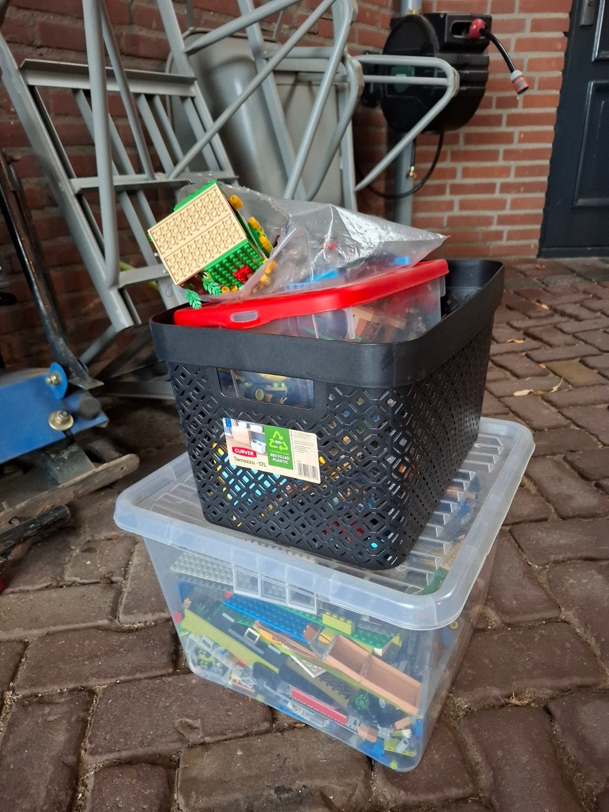 Krat vol LEGO met diverse boekjes, Kinderen en Baby's, Speelgoed | Duplo en Lego, Gebruikt, Lego, Ophalen of Verzenden, Inclusief extra onderdelen