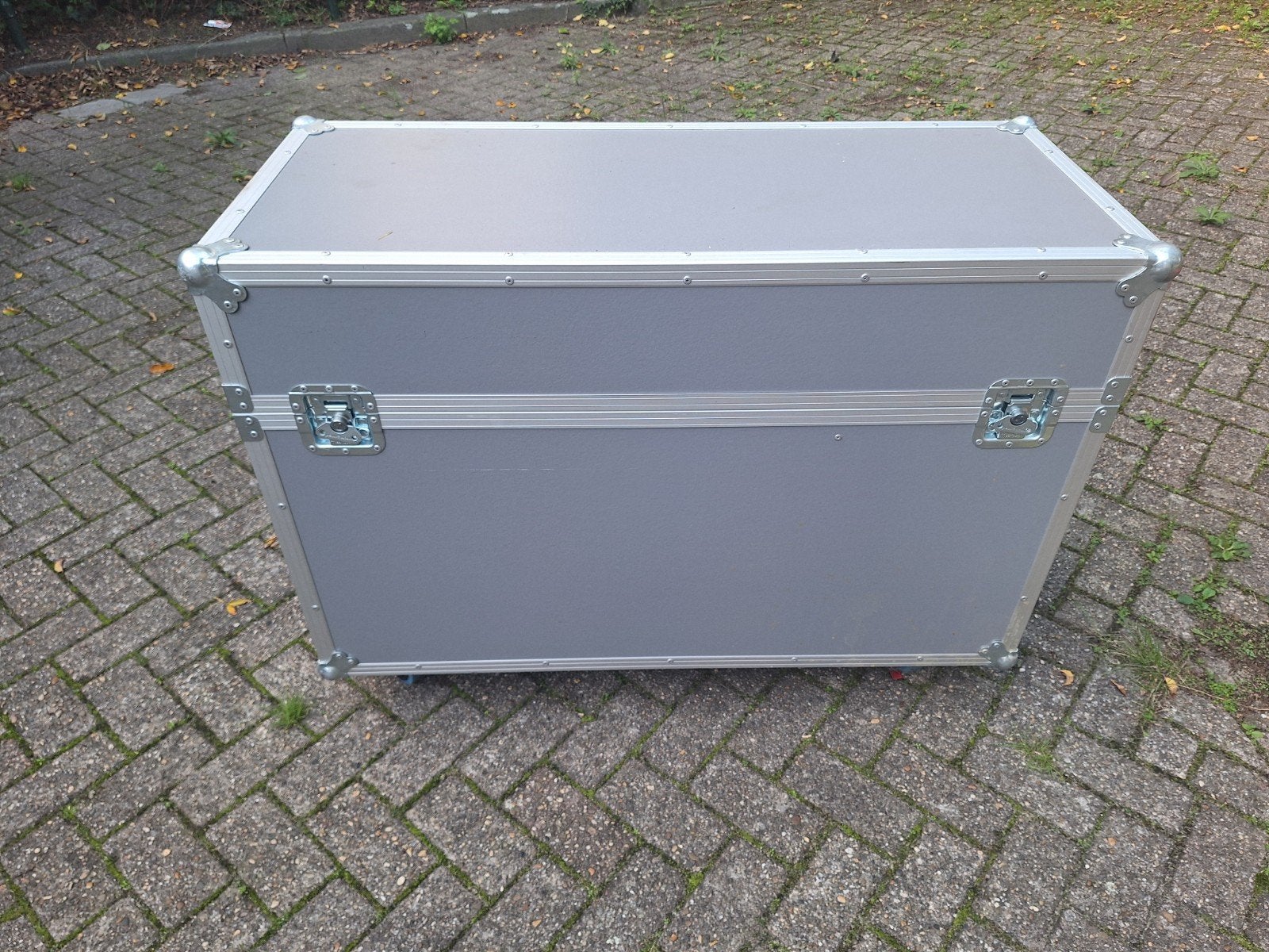Robuuste Flightcase op wielen - Ideaal voor transport, Ophalen, Gebruikt, Overige instrumenten, Flightcase