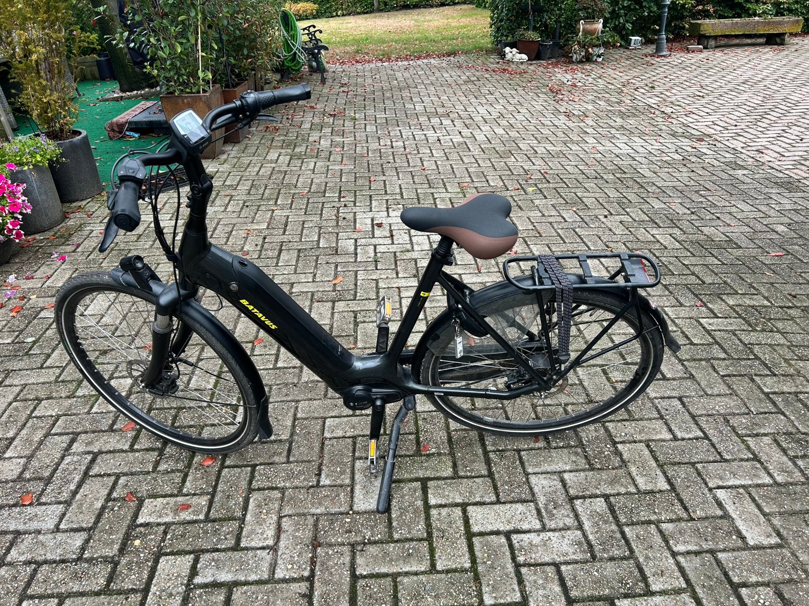 Batavus finez ltd, Ophalen, Batavus, Zo goed als nieuw, 50 km per accu of meer