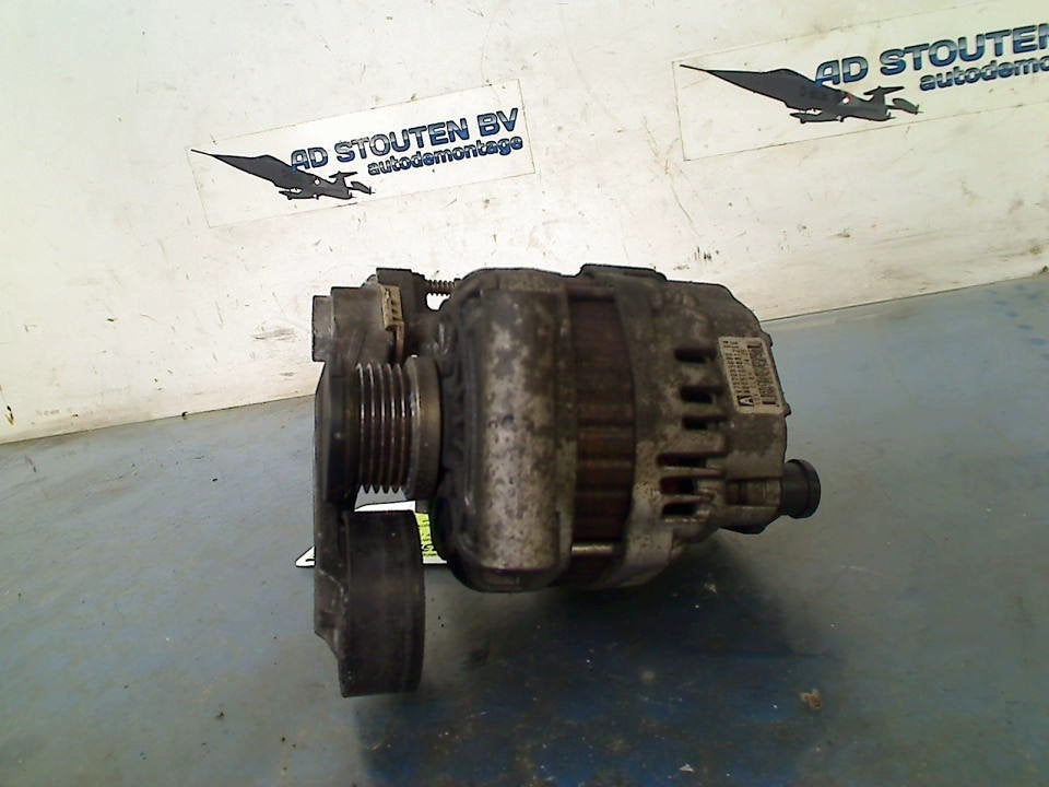Dynamo Mini Mini (R56) (2006-10/2012-02) V757695680, Gebruikt, Petuelring 130, München 80809, , Duitsland, Mini, Minikundenbetreuung@mini.de