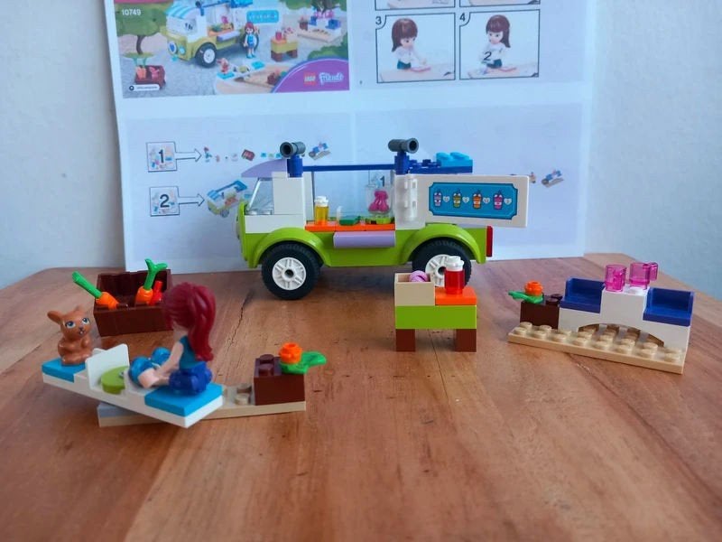 Lego Juniors 10749 Mia’s Biologische Voedeselmarkt., Gebruikt, Overige thema's, Lego, Ophalen of Verzenden