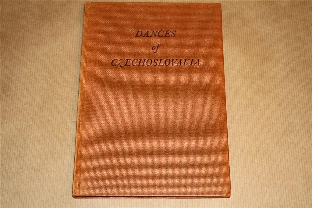 Dances of Czechoslovakia [1959]. Europese volksdansen., Boeken, Kunst en Cultuur | Dans en Theater, Ophalen of Verzenden, Gelezen