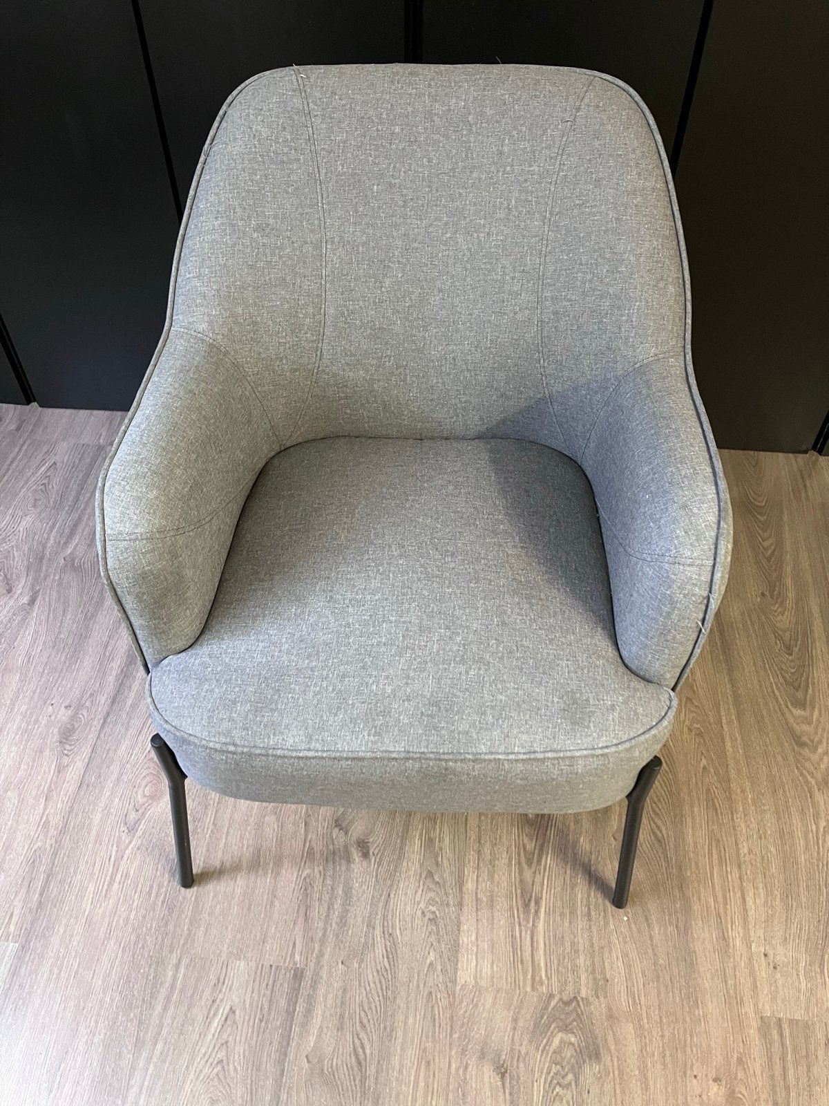 Grijze stoel, Huis en Inrichting, Fauteuils, Ophalen, Gebruikt, Stof, 75 tot 100 cm