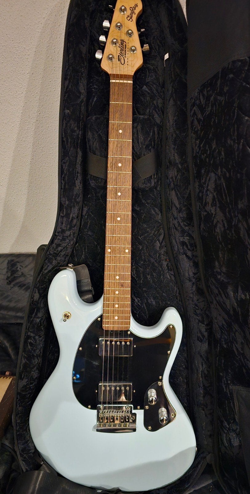 Sterling by Music Man StingRay SR30 Gitaar, Ophalen, Zo goed als nieuw, Solid body, Overige merken