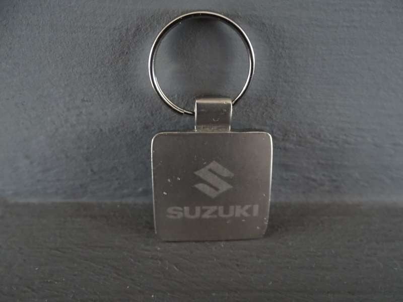 Suzuki - Sleutelhanger - Metalen Merk Logo Sleutelhanger, Verzenden, Gebruikt, Auto's