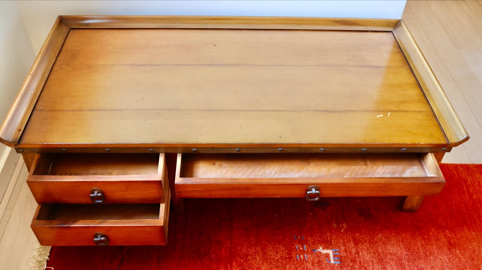 Roche Bobois Salontafel van Tropisch Hardhout, 100 tot 150 cm, Ophalen of Verzenden, 150 tot 200 cm, Overige houtsoorten