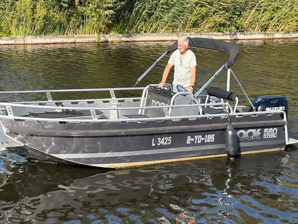 Dock Steel 560 Suzuki 115 PK, Ophalen, Overige merken, 2 m, 115 pk