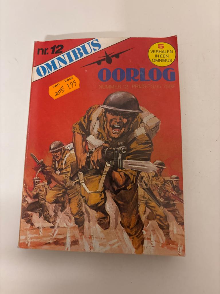 Omnibus Oorlog nr. 12 - 5 Verhalen in één Omnibus, Eén stripboek, Ophalen of Verzenden, Gelezen