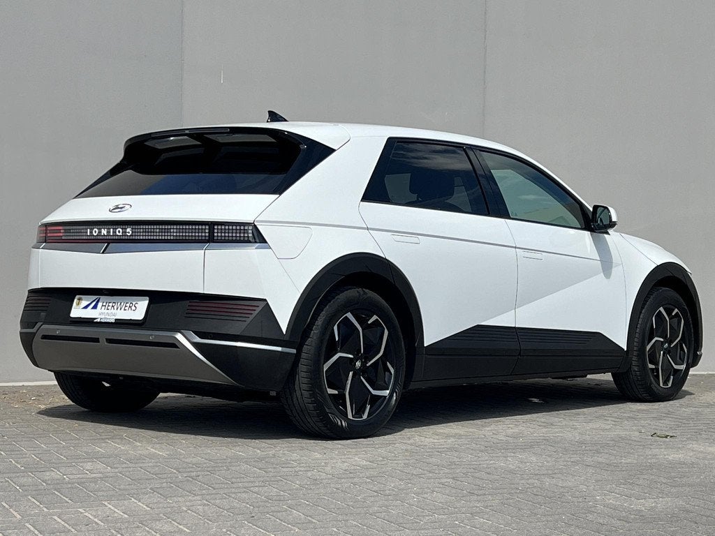 Hyundai IONIQ 5 Connect 77.4 kWh / Dealer onderhouden / Accu, Auto's, Hyundai, Automaat, 228 pk, Achterwielaandrijving, Gebruikt