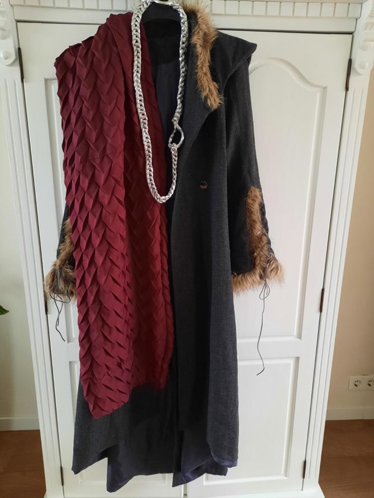 Te koop Daenerys Stormborn (GOT) outfit, Kleding | Dames, Gelegenheidskleding, Ophalen of Verzenden, Zo goed als nieuw, Overige typen