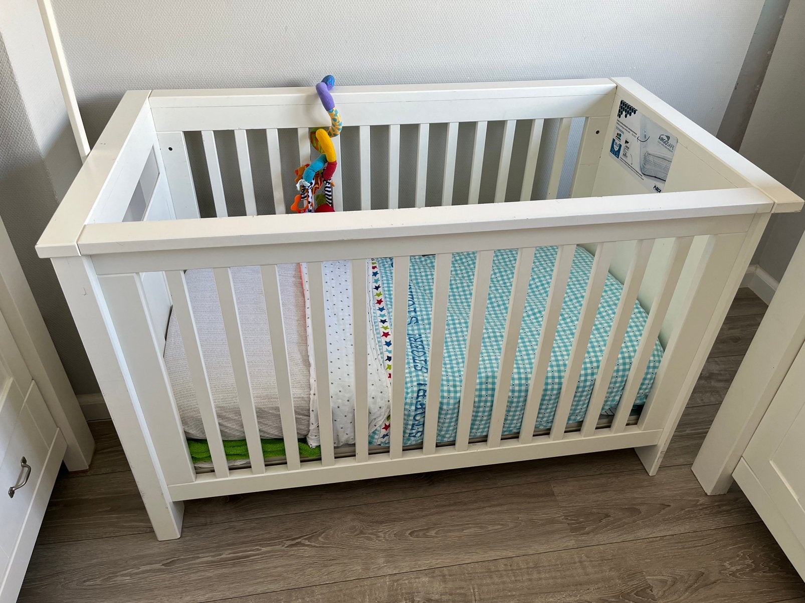 Ledikant inclusief goede matras, Kinderen en Baby's, Kinderkamer | Complete kinderkamers, Ophalen, Gebruikt, Jongetje of Meisje