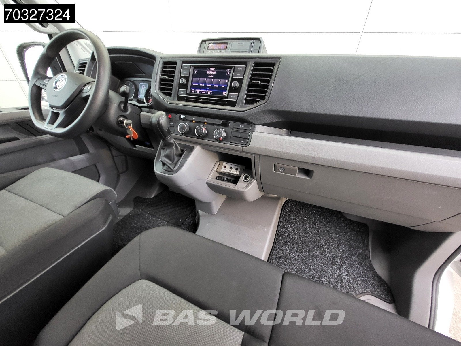 Volkswagen Crafter 160pk BE-Combi 3500PLUS Automaat 1000KG L, Auto's, Bestelauto's, Automaat, Stof, Gebruikt, Euro 6