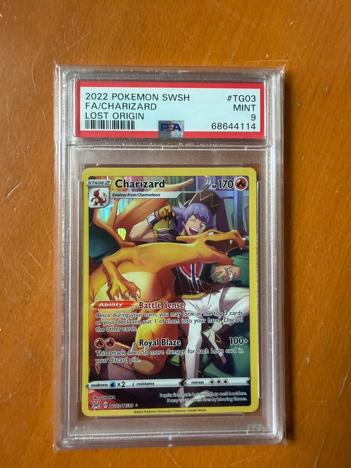 Chrizard PSA 9 - pokemonkaart, Ophalen of Verzenden, Zo goed als nieuw