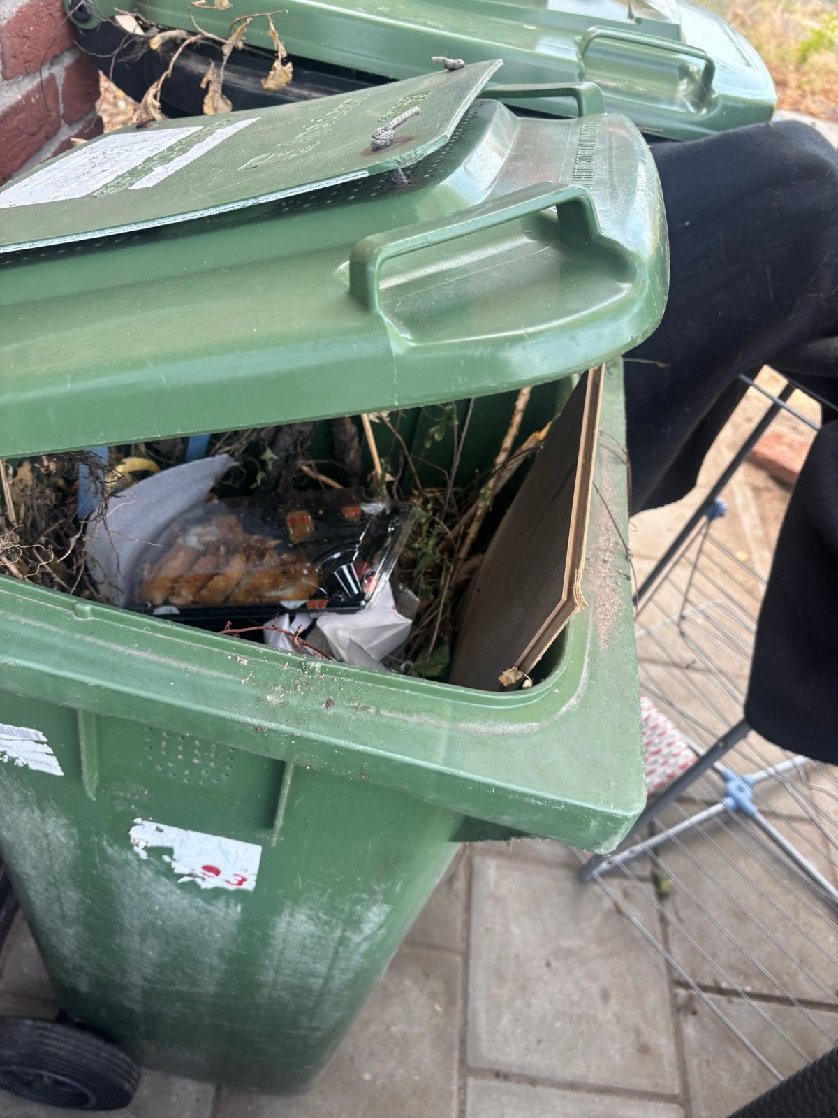 Gratis groene container, Ophalen