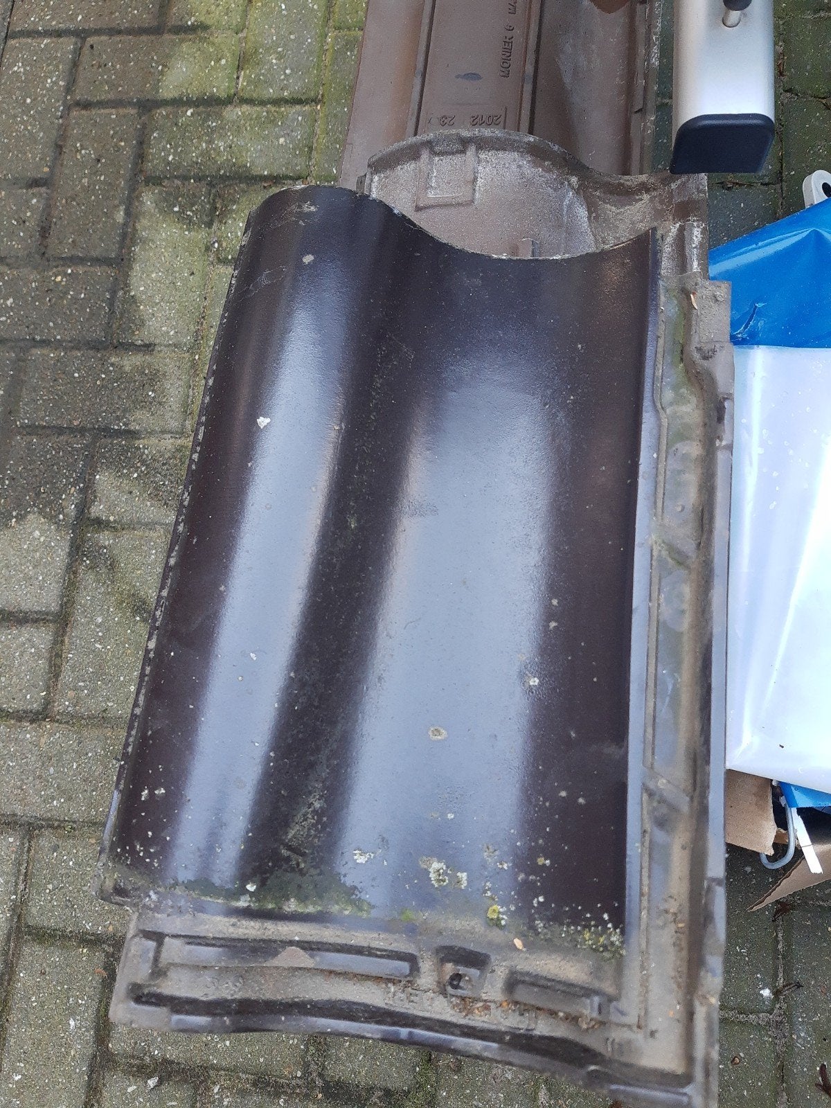 20 Monier 6 dakpannen donkerbruin, Ophalen, Gebruikt, Minder dan 5 m², Dakpannen