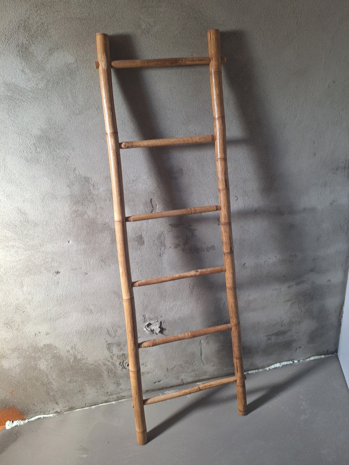 Decoratieve bamboe ladder - handdoekhouder | Handdoekladder, Huis en Inrichting, Ophalen of Verzenden, Zo goed als nieuw