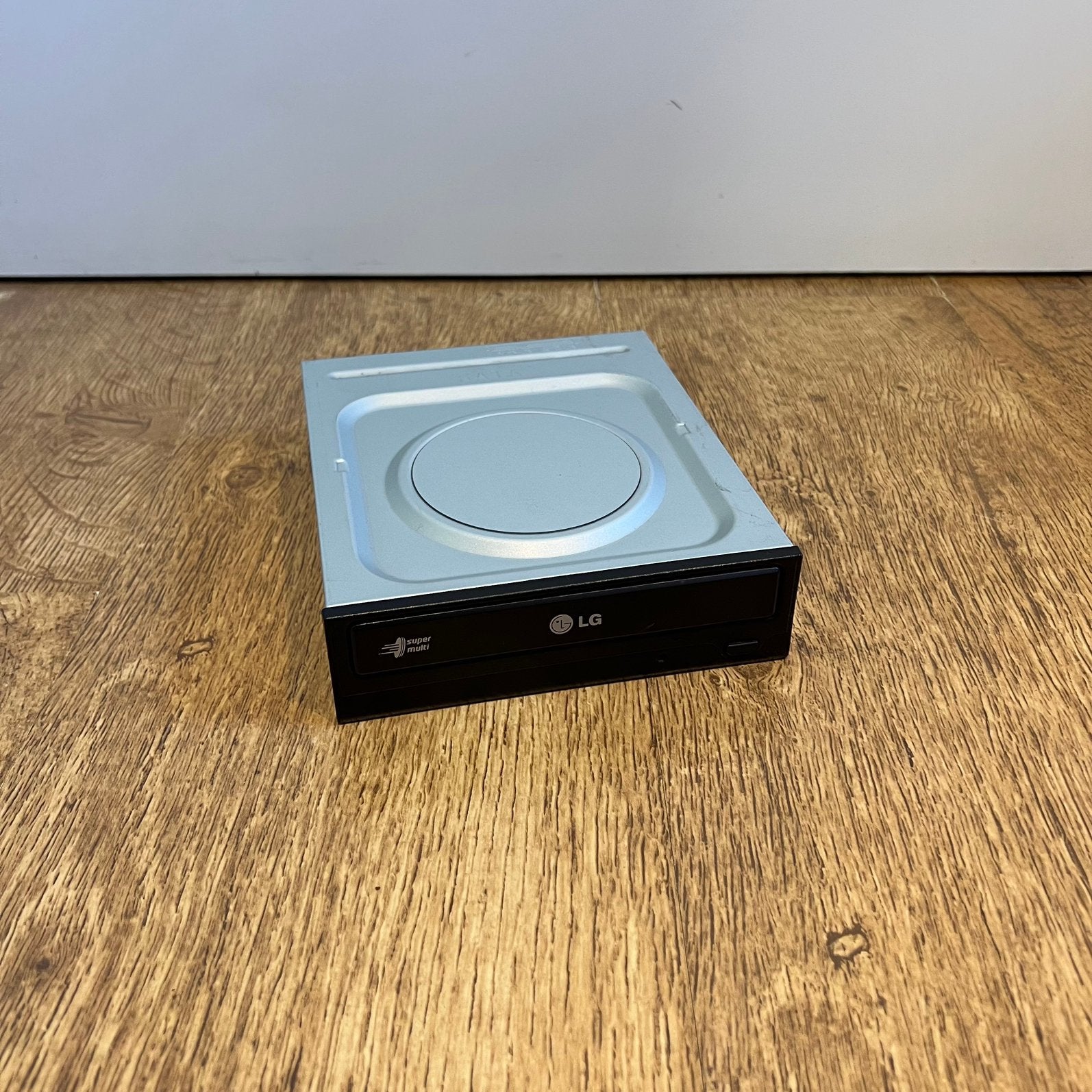 LG GH22NS50 DVD-brander, Computers en Software, Optische drives, Gebruikt, Intern, Windows, Cd, Dvd, Overig, Ophalen of Verzenden