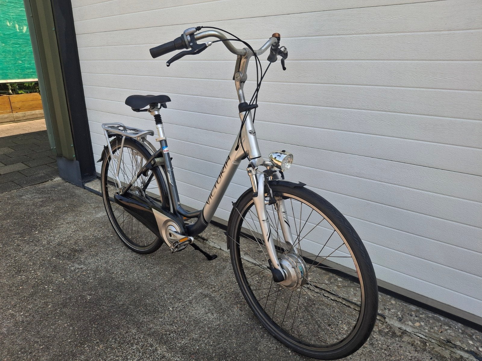 Damesfiets 28inch met versnellingen, 53 tot 56 cm, Versnellingen, Zo goed als nieuw, Ophalen