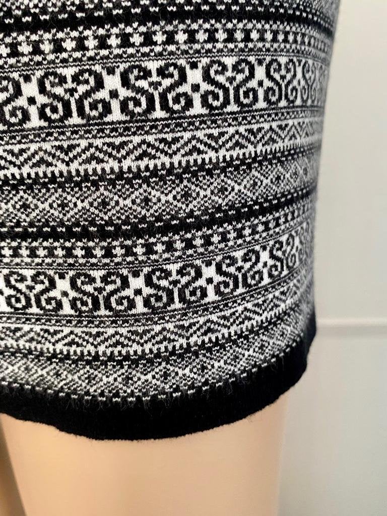 G773 Marc Cain maat S=36 kort rokje rok grijs/zwart MarcCain, Kleding | Dames, Zwart, Ophalen of Verzenden, Zo goed als nieuw
