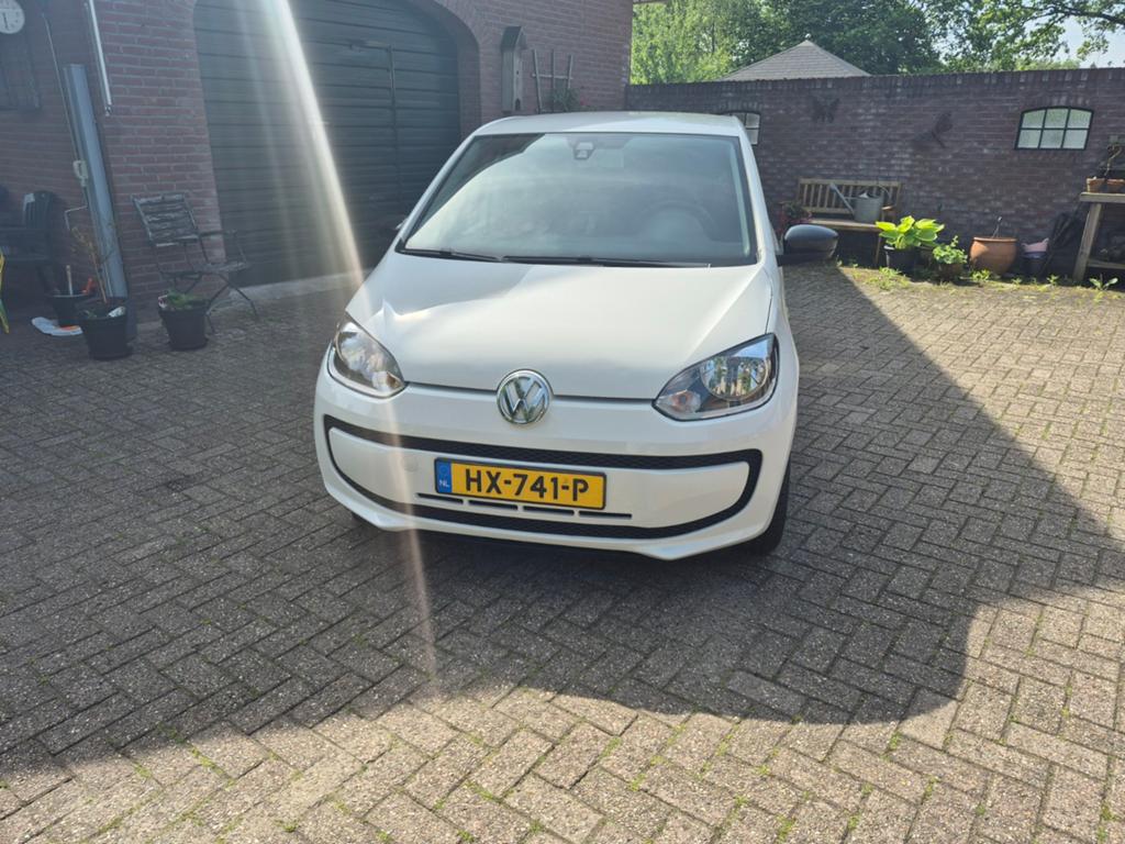 Volkswagen up! 1.0 44KW/60PK 5DRS 2016 Wit 109250 km, Auto's, Voorwielaandrijving, Stof, 840 kg, 4 stoelen