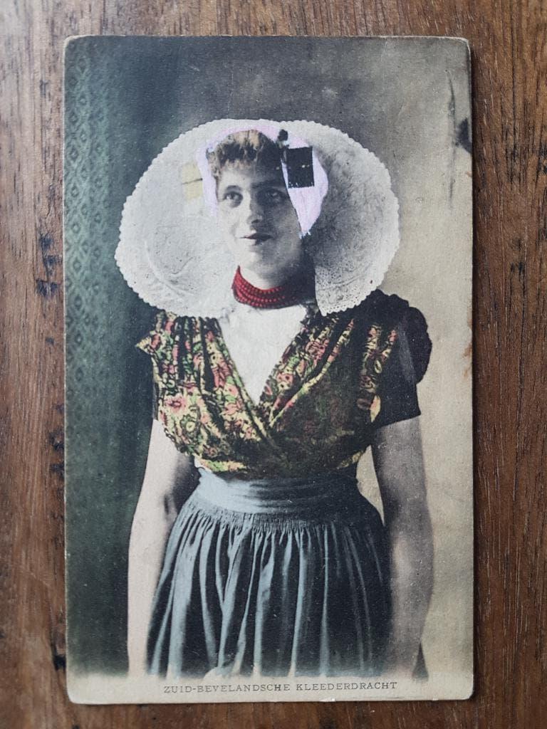 Ansichtkaart Zuid-Bevelansche Kleederdracht Klederdracht, Ophalen of Verzenden, Voor 1920, Gelopen, Zeeland