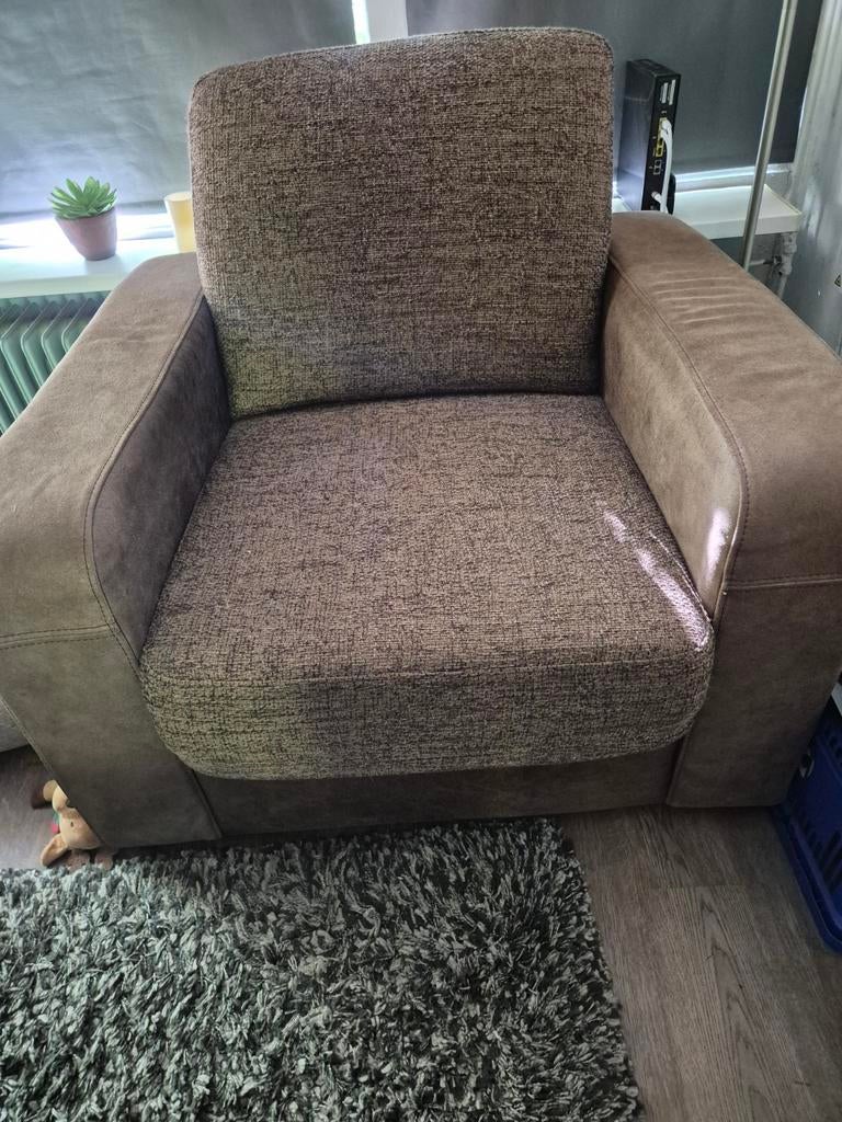 Comfortabele fauteuil - Bruin/beige stof, Huis en Inrichting, Fauteuils, Modern, Comfortabel, Gebruikt, 75 tot 100 cm, Ophalen of Verzenden