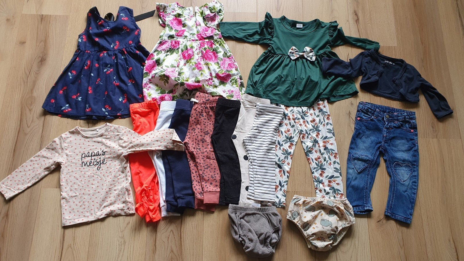 Kledingpakket meisjes maat 80, Kinderen en Baby's, Gebruikt, Meisje, Ophalen of Verzenden, Setje