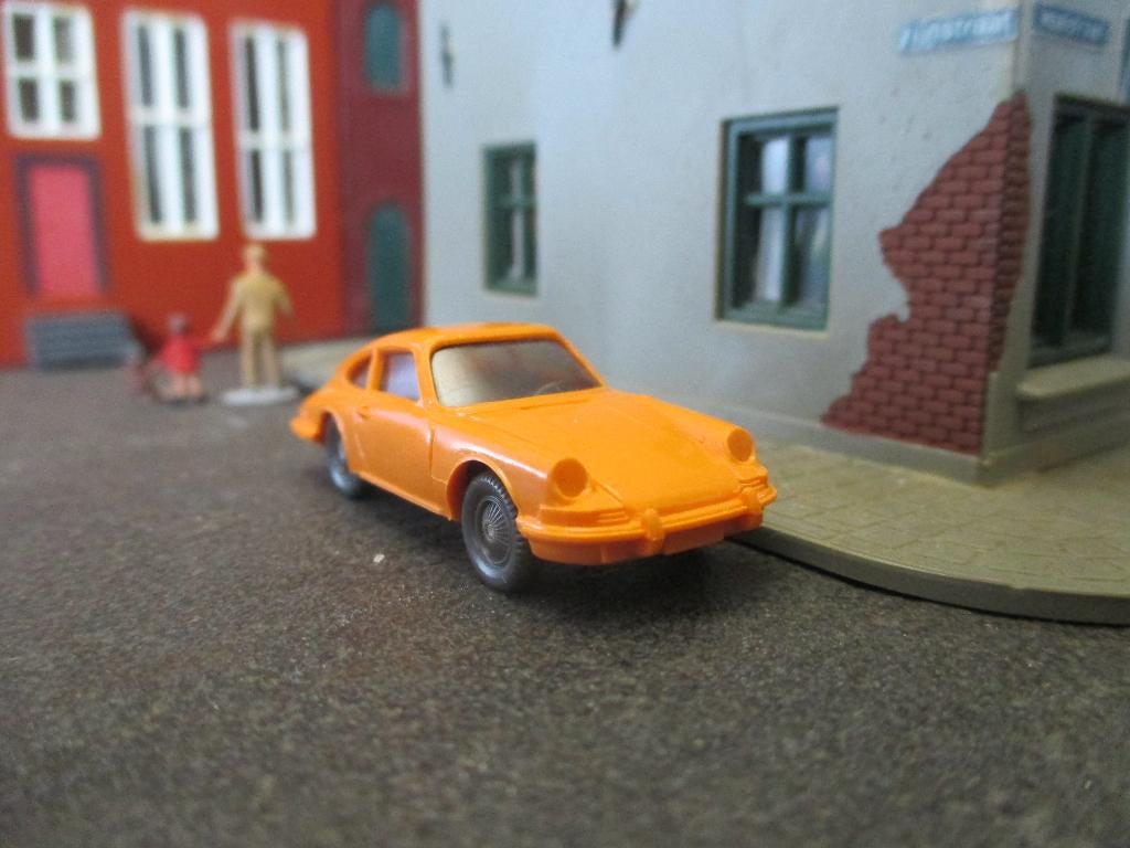 Porsche 968 911 Coupé Wiking Fleischmann orange, Ophalen of Verzenden, Zo goed als nieuw, Auto