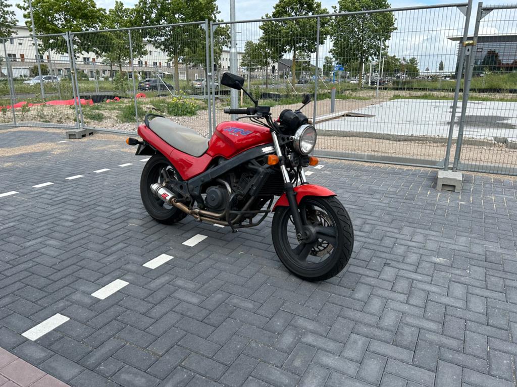 Honda NTV 650 Revere te koop, 2 cilinders, Motorrijbewijs A, Gebruikt, Sportuitlaat