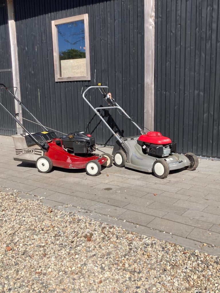 2x beste sterkste motormaaiers, Ophalen, Zo goed als nieuw
