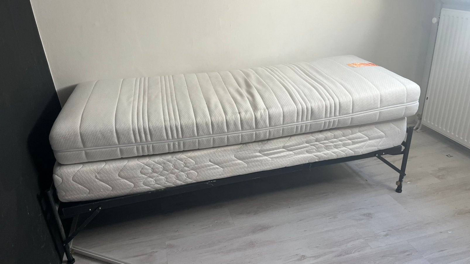 Auping logeer bed overschuif tweepersoons 160x180, Ophalen, Gebruikt, Zwart, Tweepersoons
