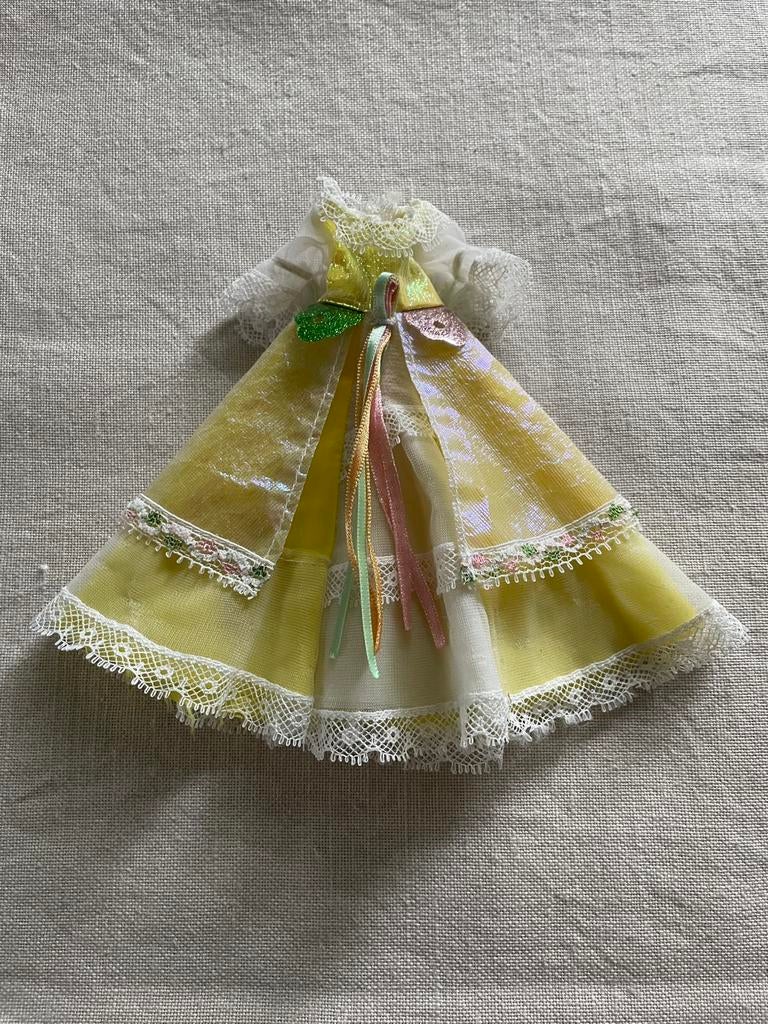 Vintage Lady Lovely Locks Curly Crown Mattel Barbie 1986., Ophalen of Verzenden, Gebruikt, Kleertjes