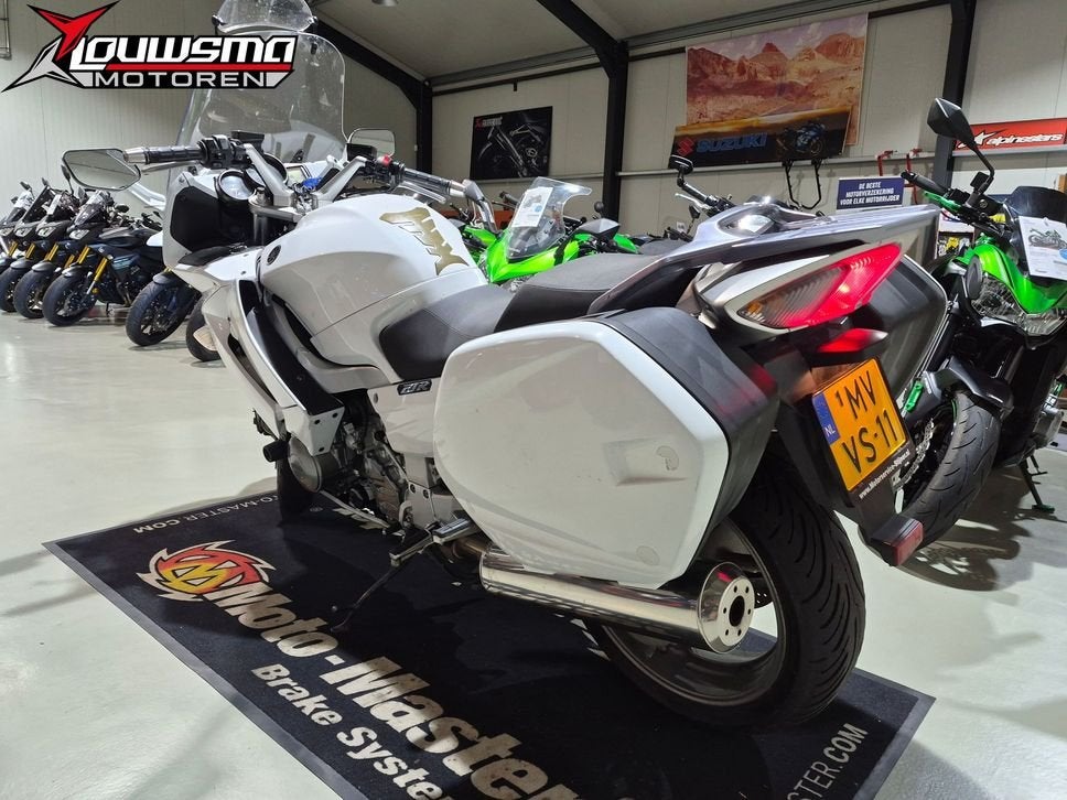 YAMAHA FJR 1300 ABS FJR 1300 ABS (bj 2009) 78.538 km, 4 cilinders, Motorrijbewijs A, Bedrijf, 1298 cc