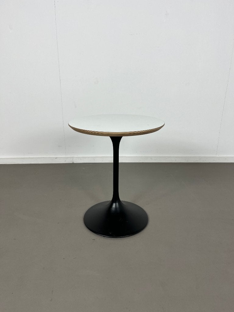 Mid-century modern tulpvoet bijzettafeltje, jaren 70, Ophalen