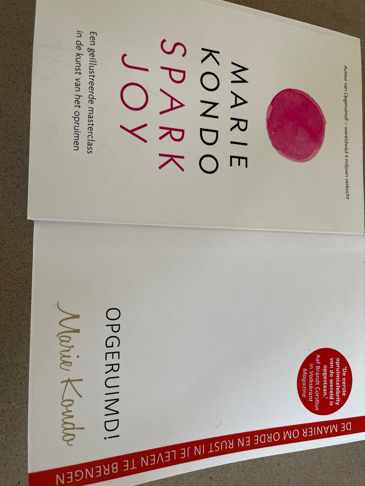 2x Marie Kondo - Spark Joy - Opgruimd- Zo goed als nieuw, Ophalen of Verzenden, Zo goed als nieuw, Interieur en Design
