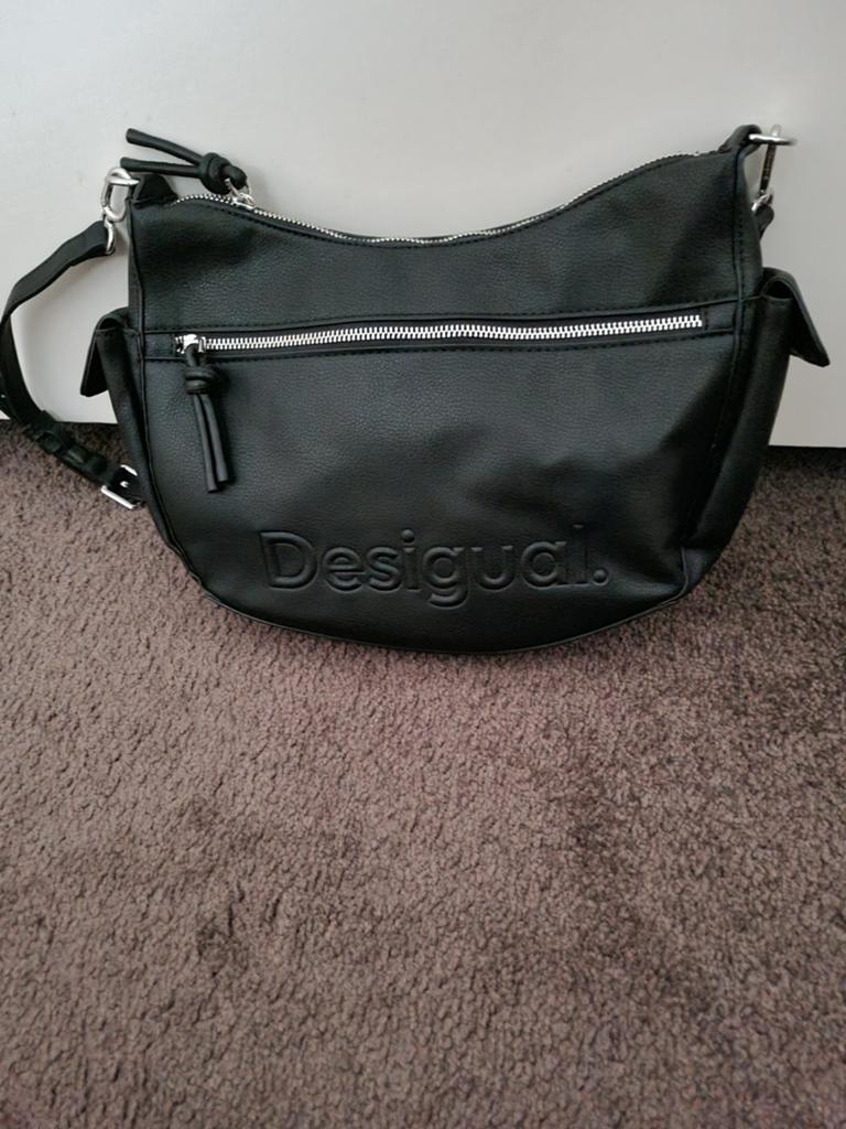 Tas, Sieraden, Tassen en Uiterlijk, Tassen | Damestassen, Ophalen of Verzenden, Nieuw, Zwart, Handtas