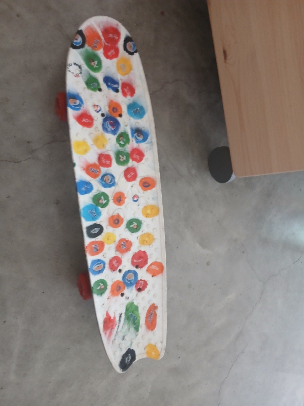Unieke Surf Skater Van Gerecyclede Dopjes - Wasteboards, Ophalen of Verzenden