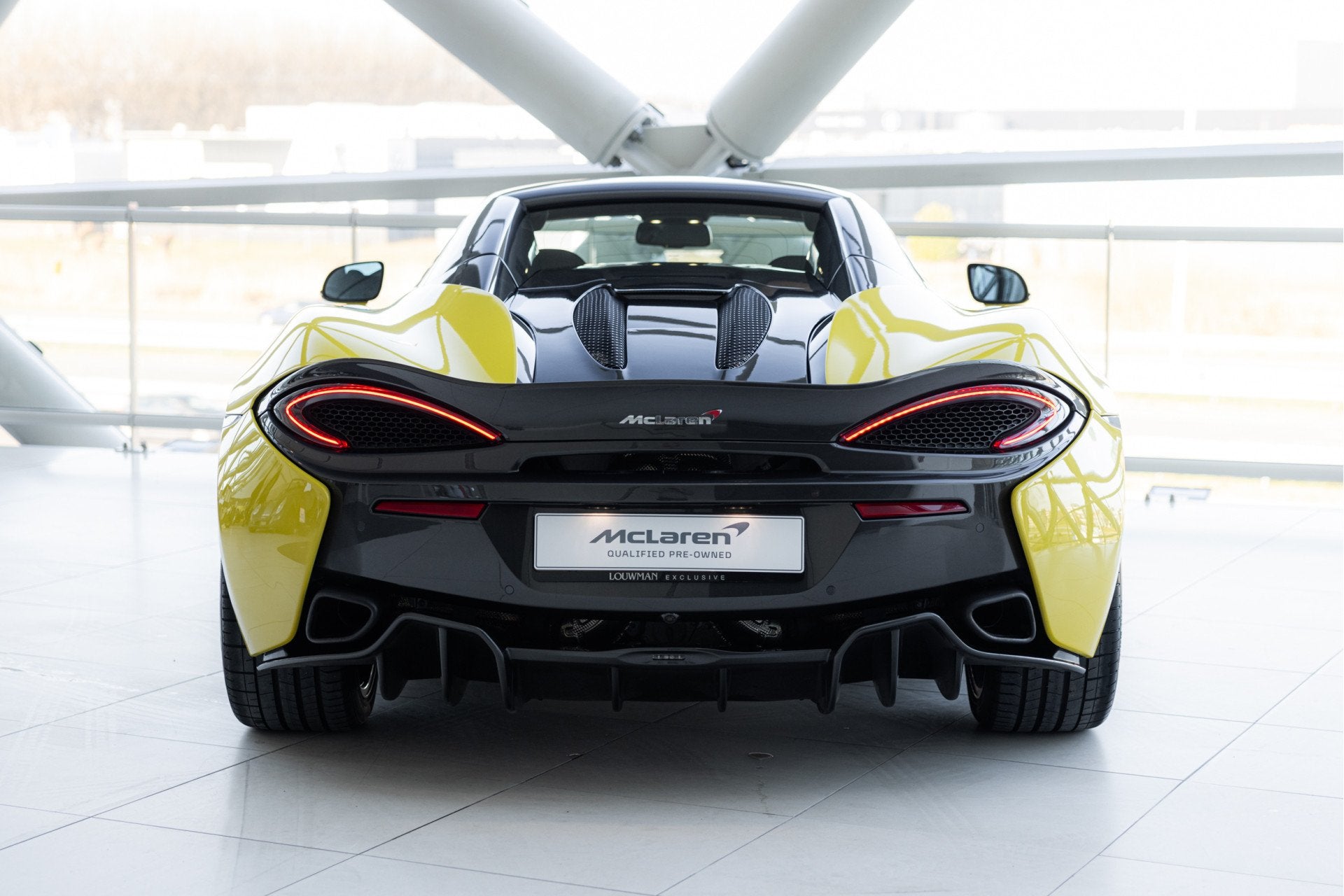 McLaren 570S Spider 3.8 V8 | Carbon Ext | Bucketseats |, Automaat, Achterwielaandrijving, Gebruikt, Cabriolet