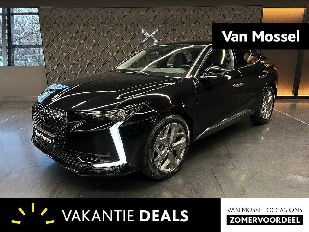 DS 4 1.2 Hybrid 136 Pallas CARPLAY - ANDROID AUTO | CAM | CR, Auto's, DS, Stof, Euro 6, 1199 cc, Zwart