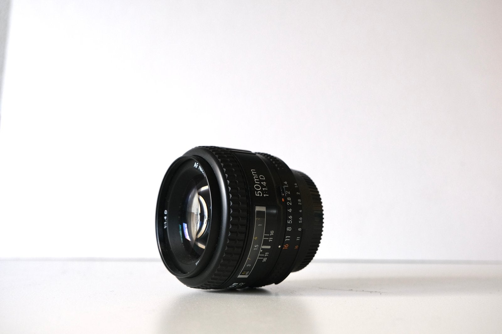 Mooie Nikon AF-D 1.4 50mm, Ophalen of Verzenden, Zo goed als nieuw, Standaardlens