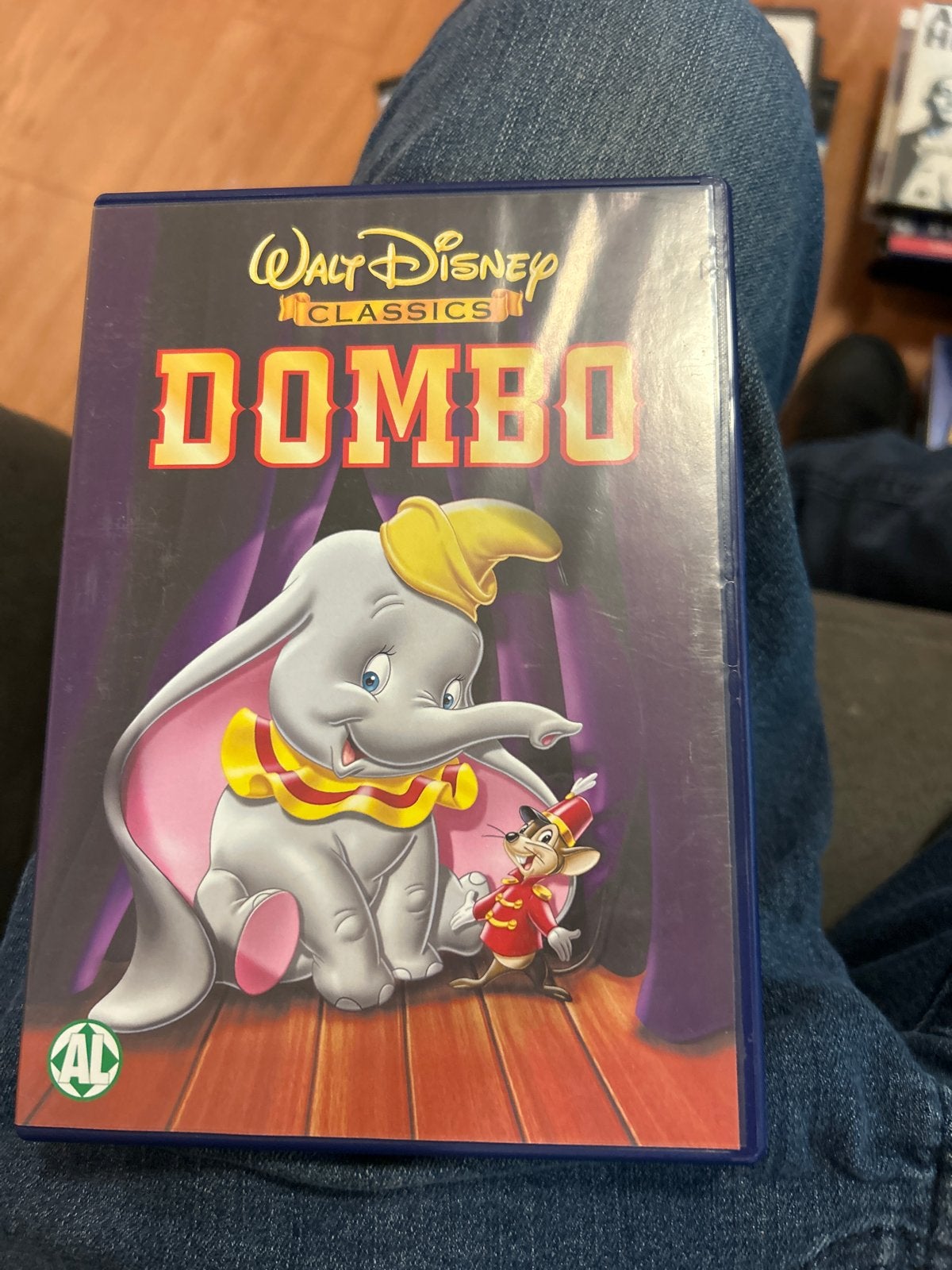 Walt Disney Classics: Dumbo DVD - Zo goed als nieuw, Bonusmateriaal, Alle leeftijden, Nederlands, Zo goed als nieuw
