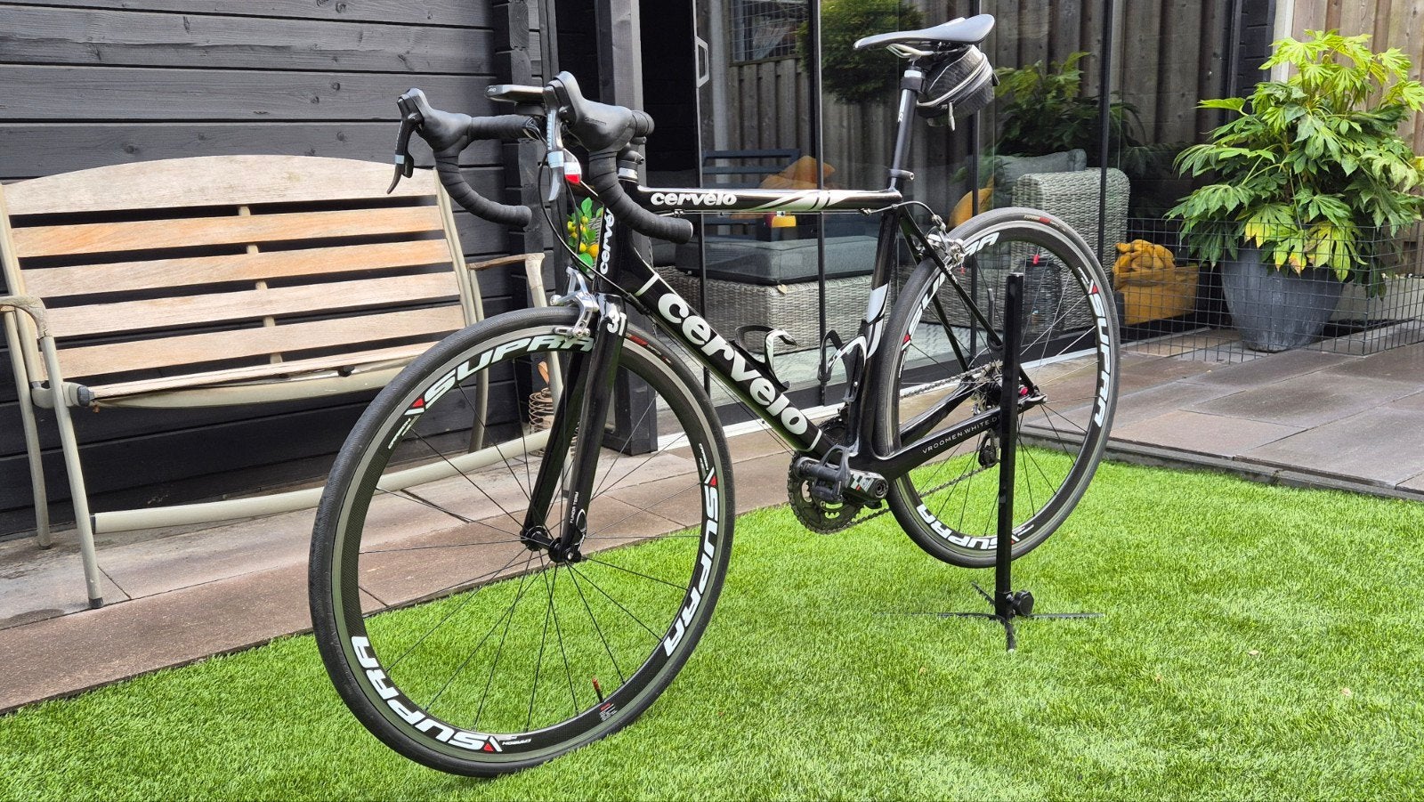 Cervélo R3SL racefiets, volledig carbon, afmontage: Sram Red, 28 inch, Carbon, Velgrem, Zo goed als nieuw