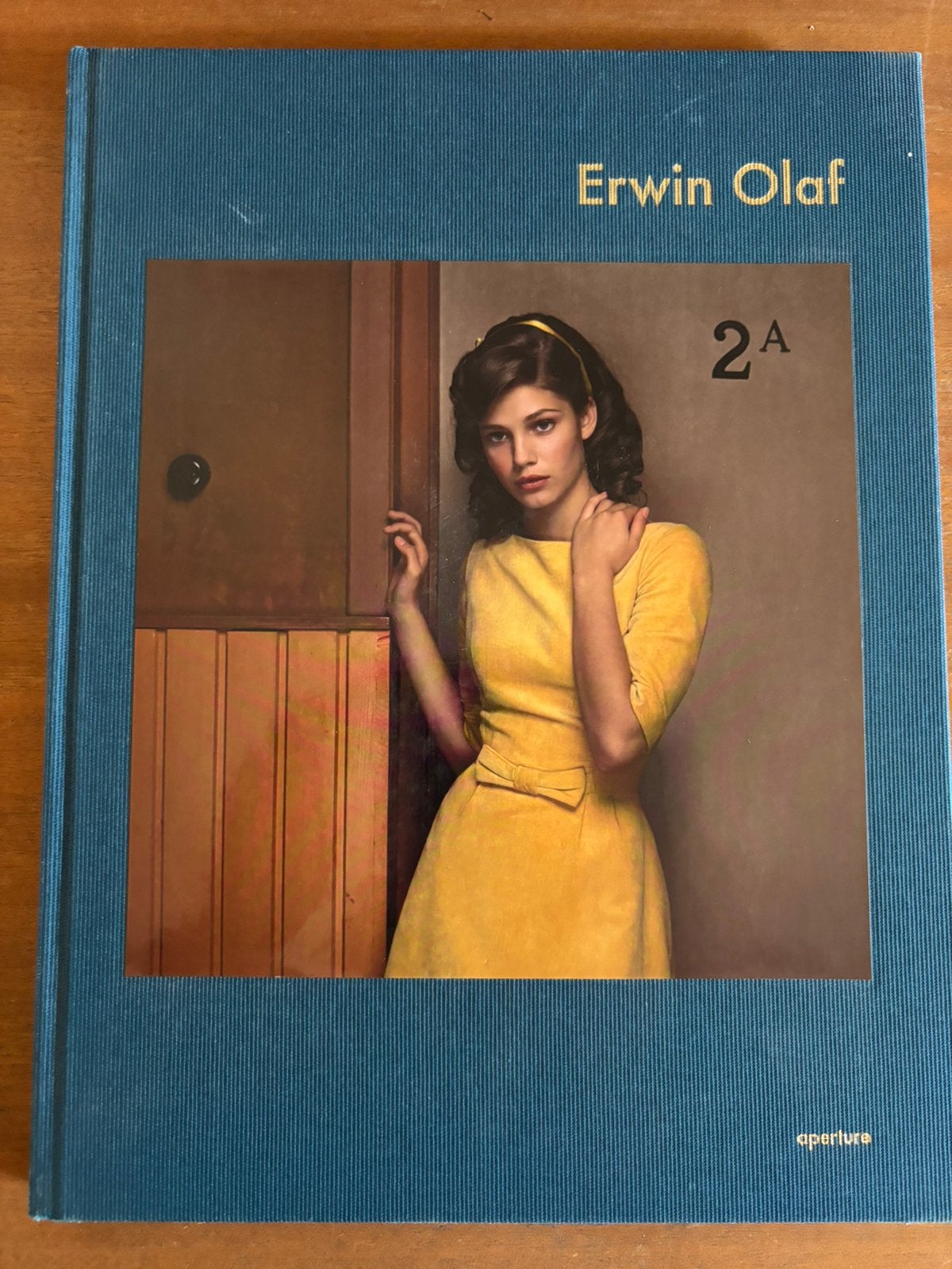 Prachtig fotoboek Erwin Olaf 2a Aperture, Ophalen of Verzenden, Zo goed als nieuw, Fotografen