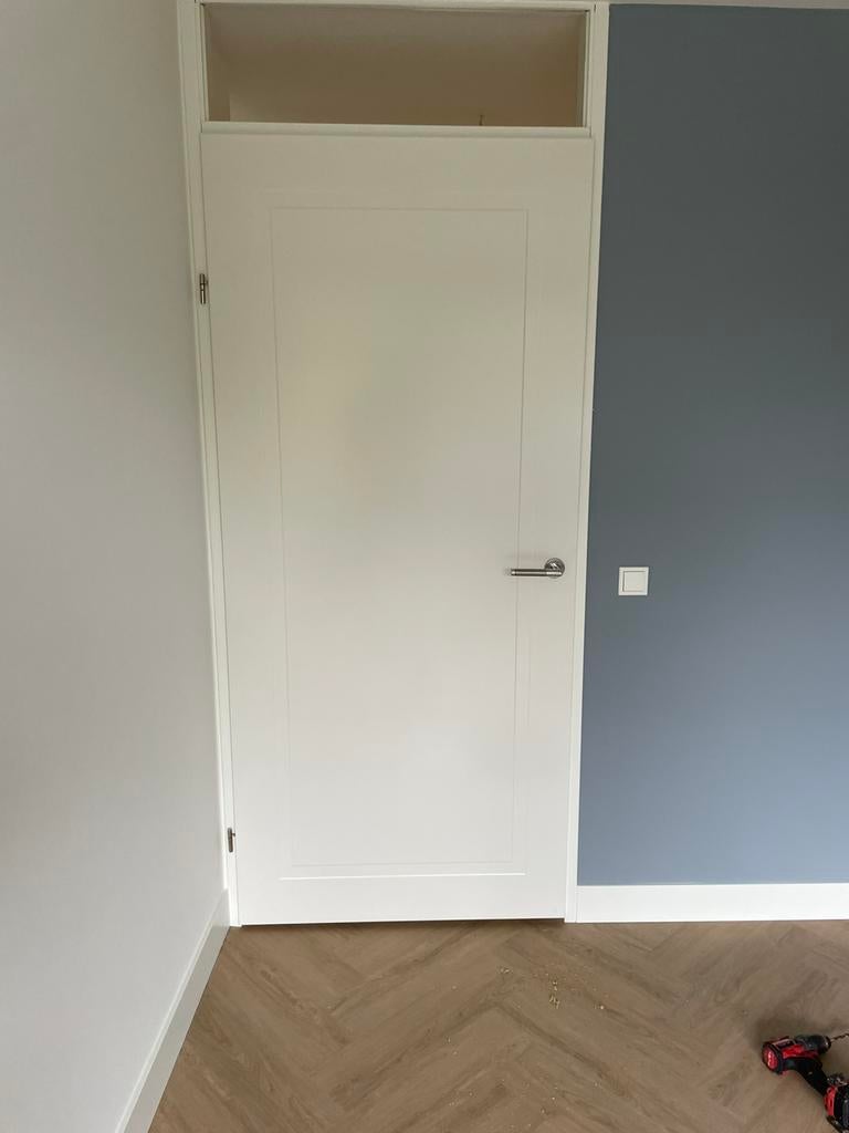Svedex opdekdeur Alpine wit 2115 hoog nieuw, Ophalen, Binnendeur, Nieuw, 200 tot 215 cm