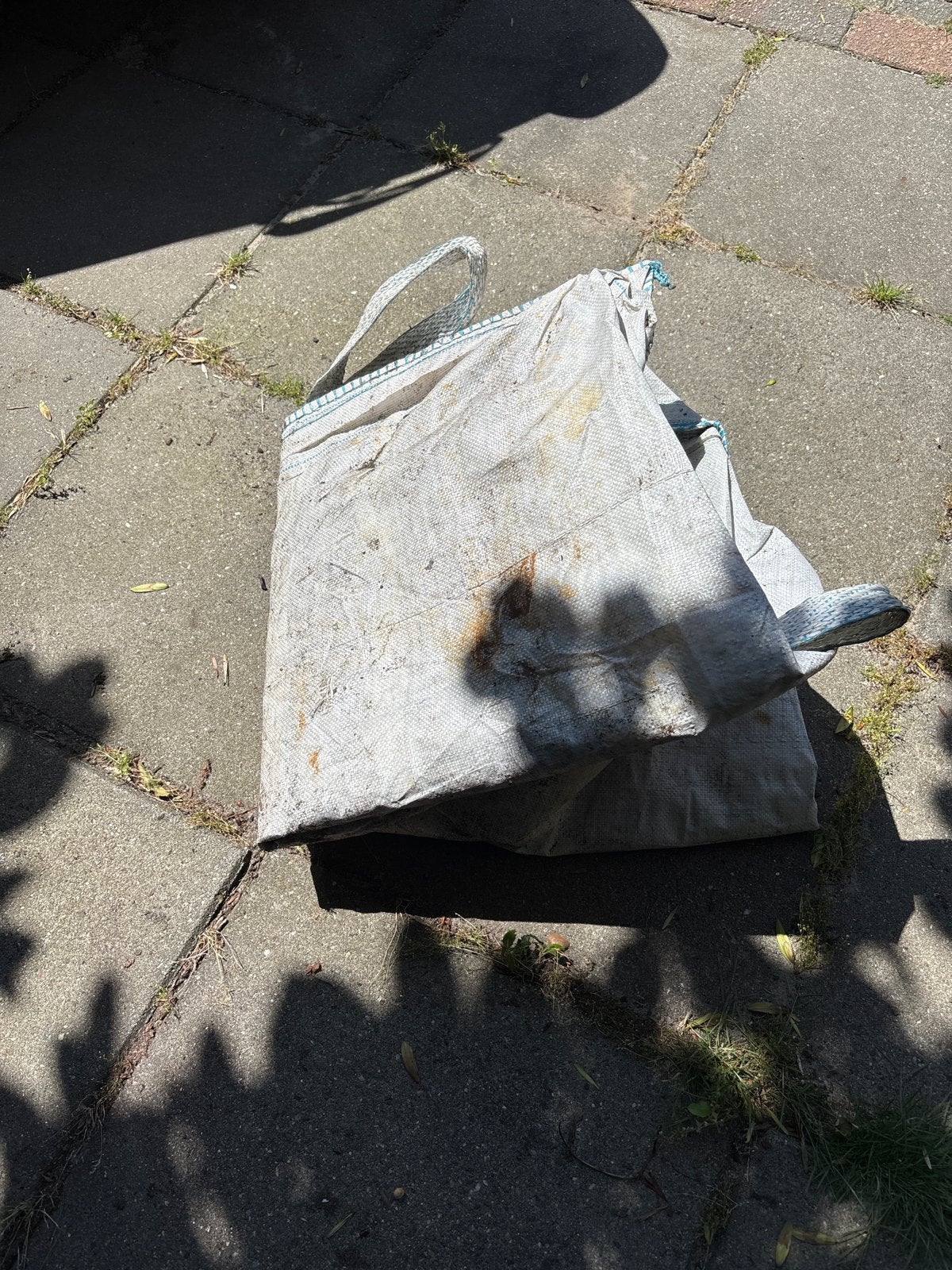 Gratis af te halen: lege big bag waar schelpen in zaten, Ophalen, Gebruikt