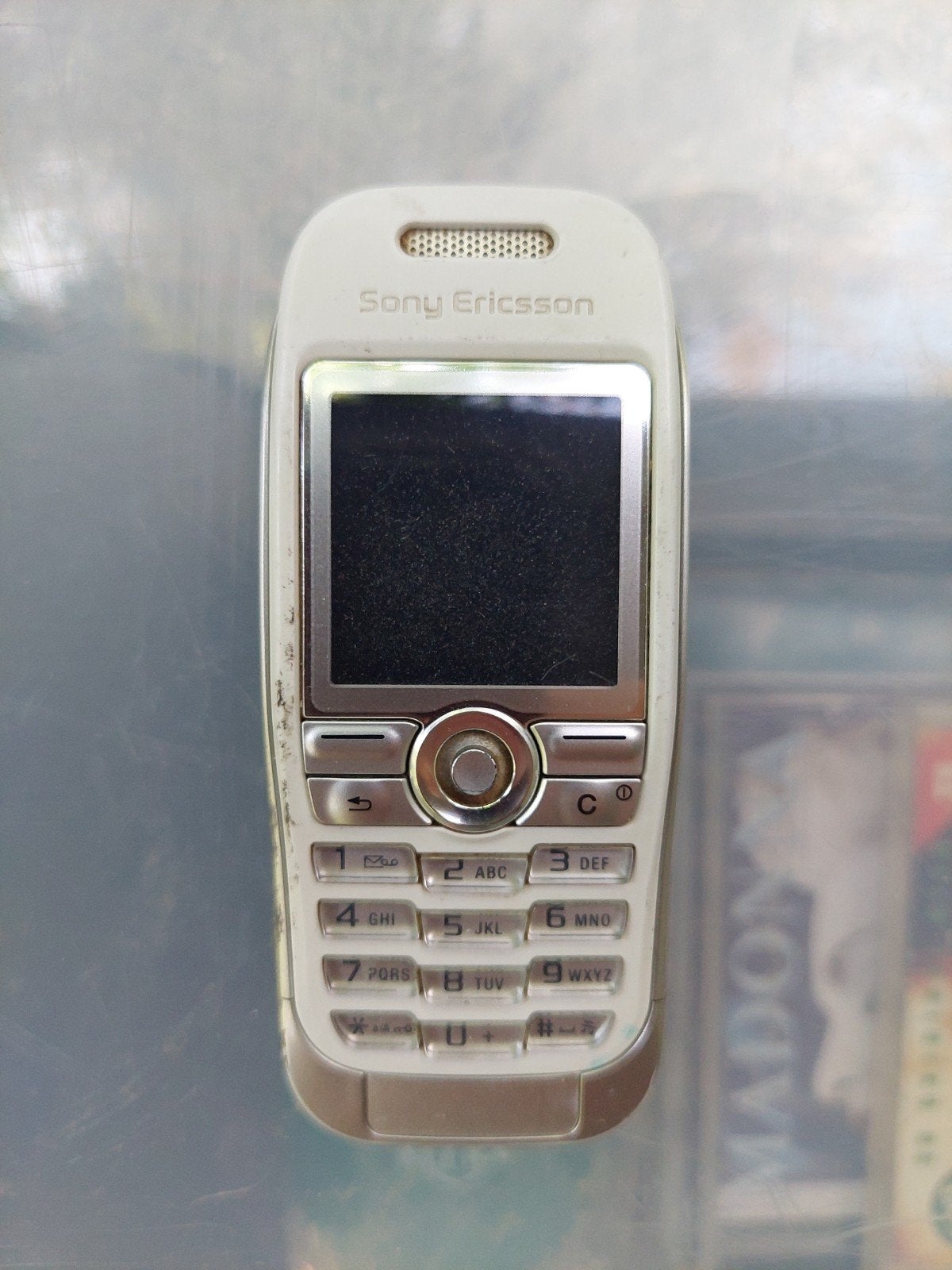 Sony Ericsson J300i - Klassieke Mobiele Telefoon, Telecommunicatie, Mobiele telefoons | Sony, Ophalen of Verzenden, Geen camera