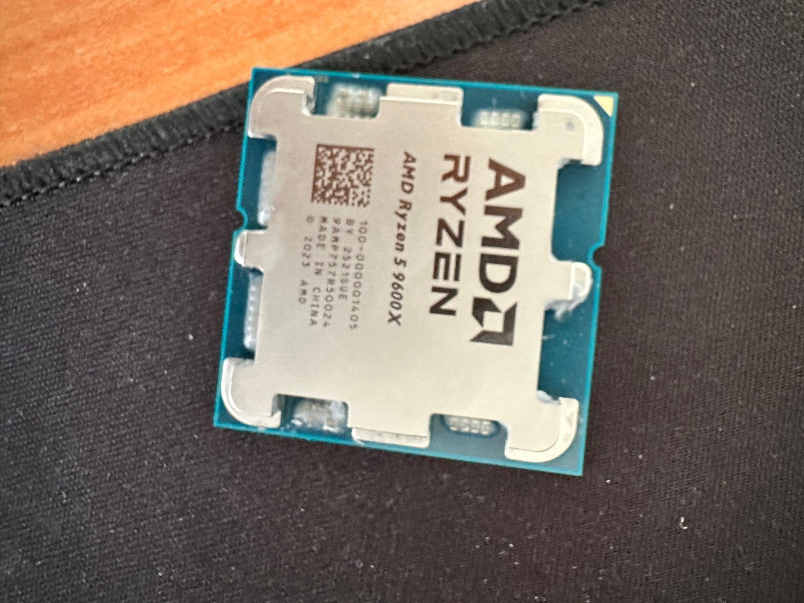 AMD Ryzen 5 9600X AM5 Processor - new condition, Computers en Software, Processors, 6-core, AM5, AMD Ryzen 5 9600X, Nieuw