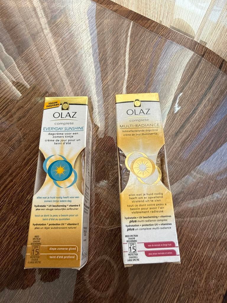 OLAZ Dagcrème: Everyday Sunshine & Multi-Radiance, Sieraden, Tassen en Uiterlijk, Uiterlijk | Gezichtsverzorging, Ophalen of Verzenden